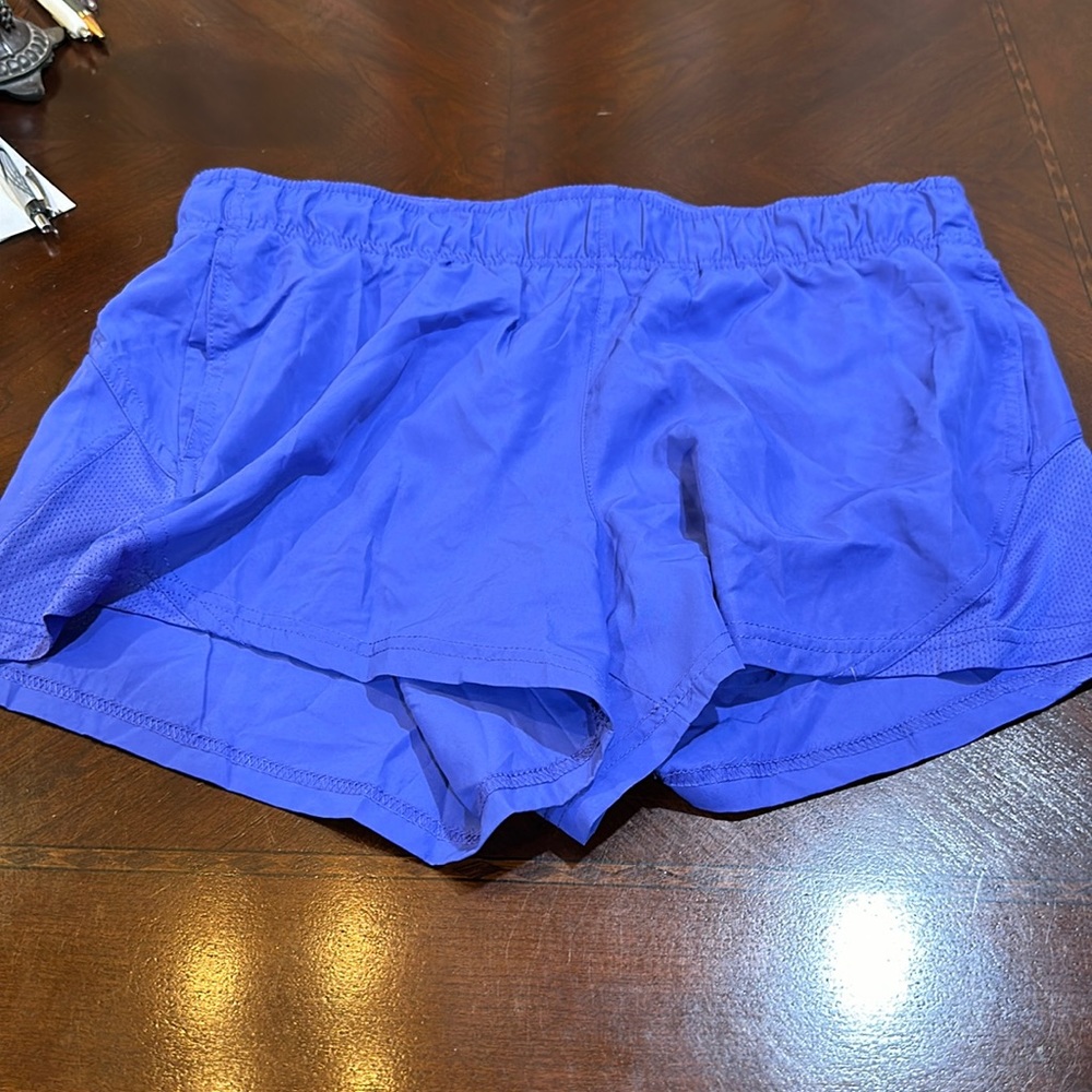 Running shorts